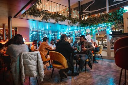 Osteria Teatro Bar & Restaurant