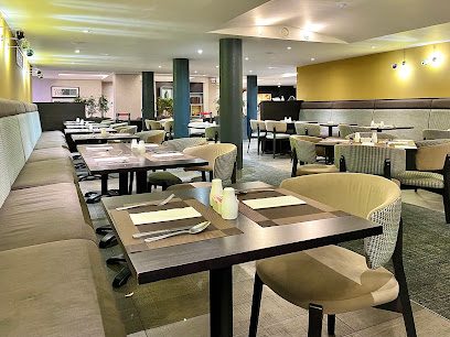 BORDERS RESTAURANT