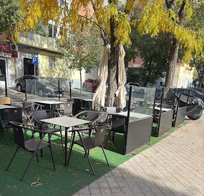 Mumbai Swaad - Bar Restaurante Cafetería India y Española