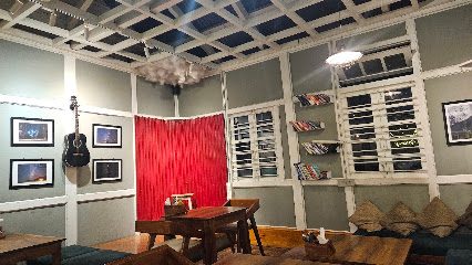 Phun’s Cafe Bomdila