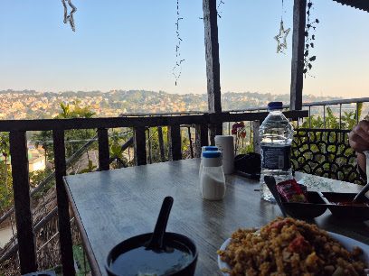 YOLO VIEW POINT RESTAURANT & BAKERY