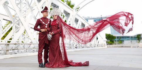 The Bridal Co - By Ree