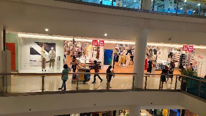 UNIQLO Lot One (Click & Collect)
