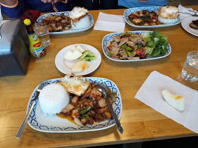 Khun Mom Restaurant
